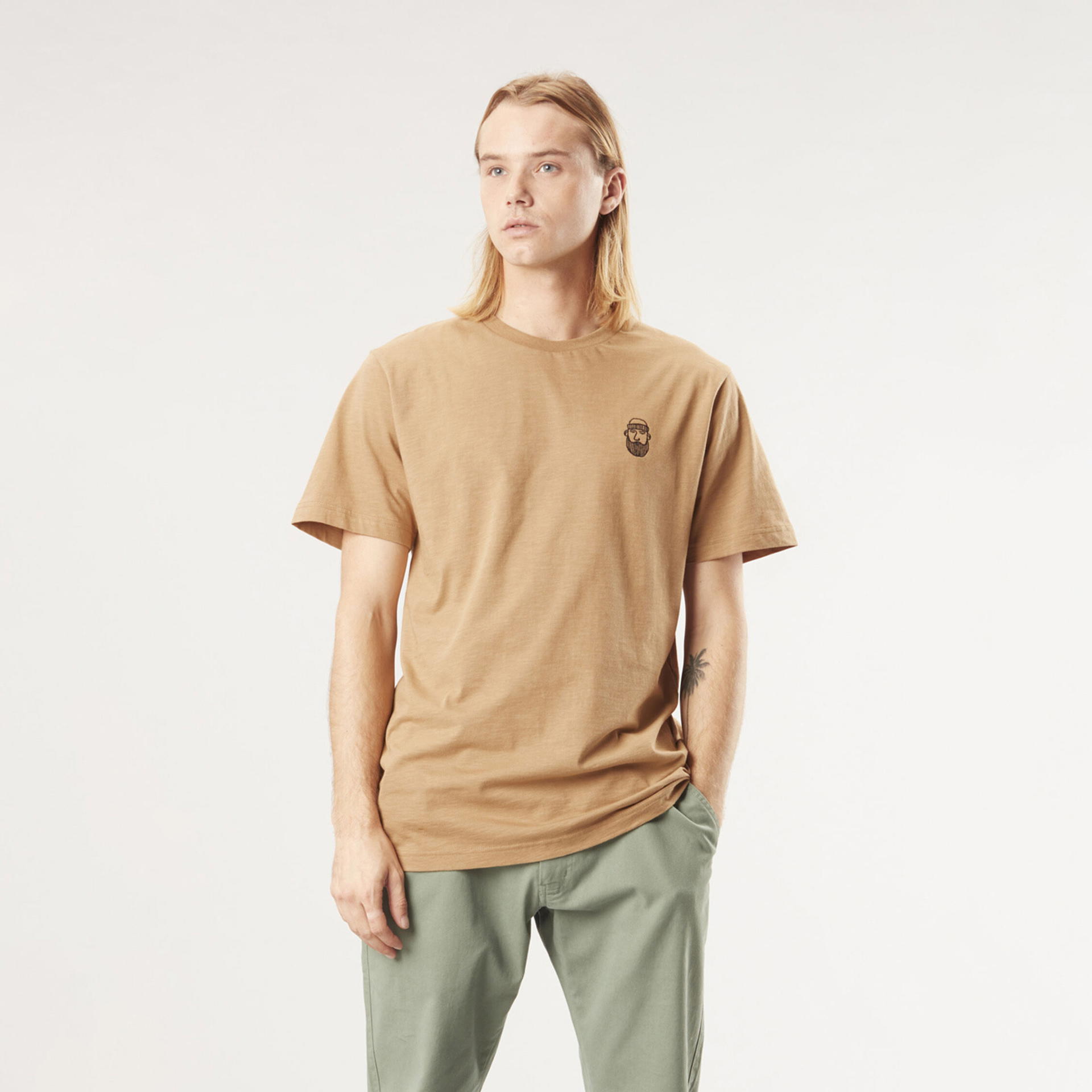 ADAK TEE Dark Stone