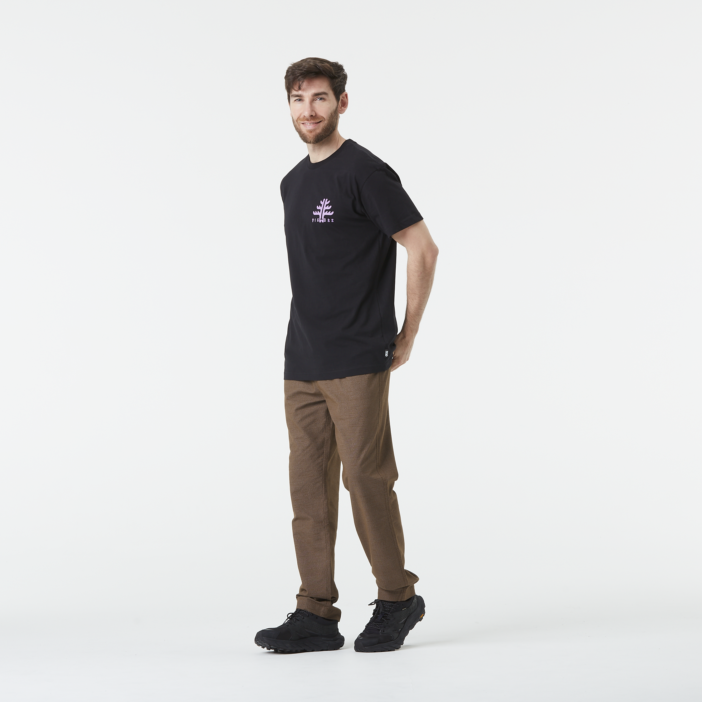OUVEA TEE Black