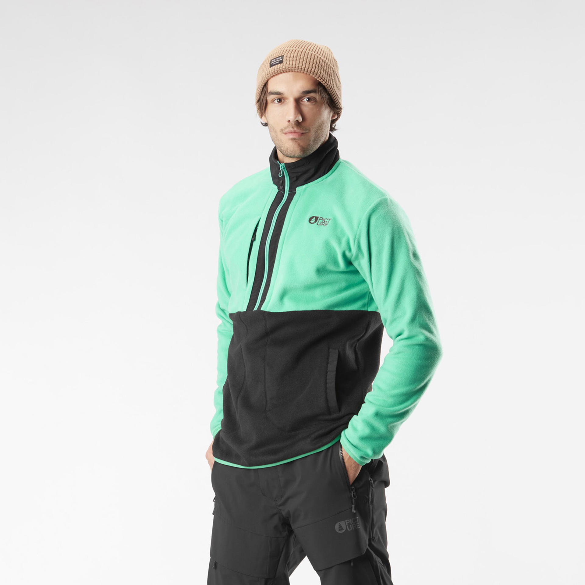 MATHEW 1/4 FLEECE Black-Spectra Green