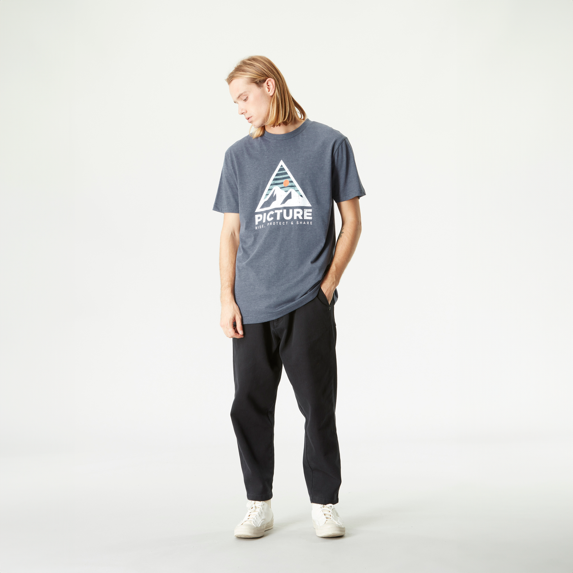 T-shirts AUTHENTIC TEE Dark Blue Melange