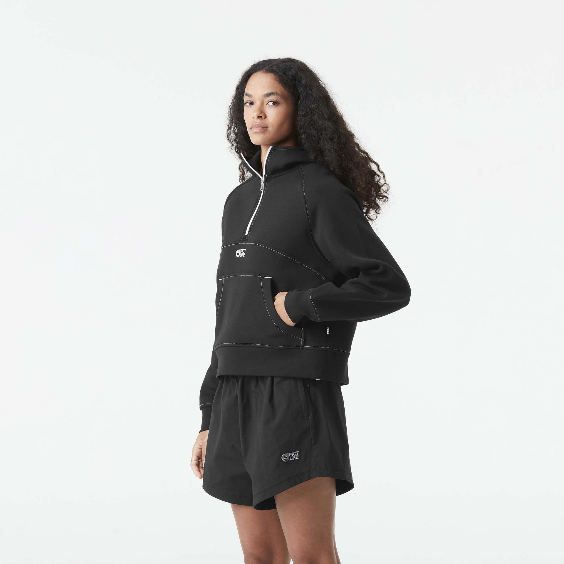 Sweats & Hoodies QUENDA 1/2 ZIP HOODIE Black