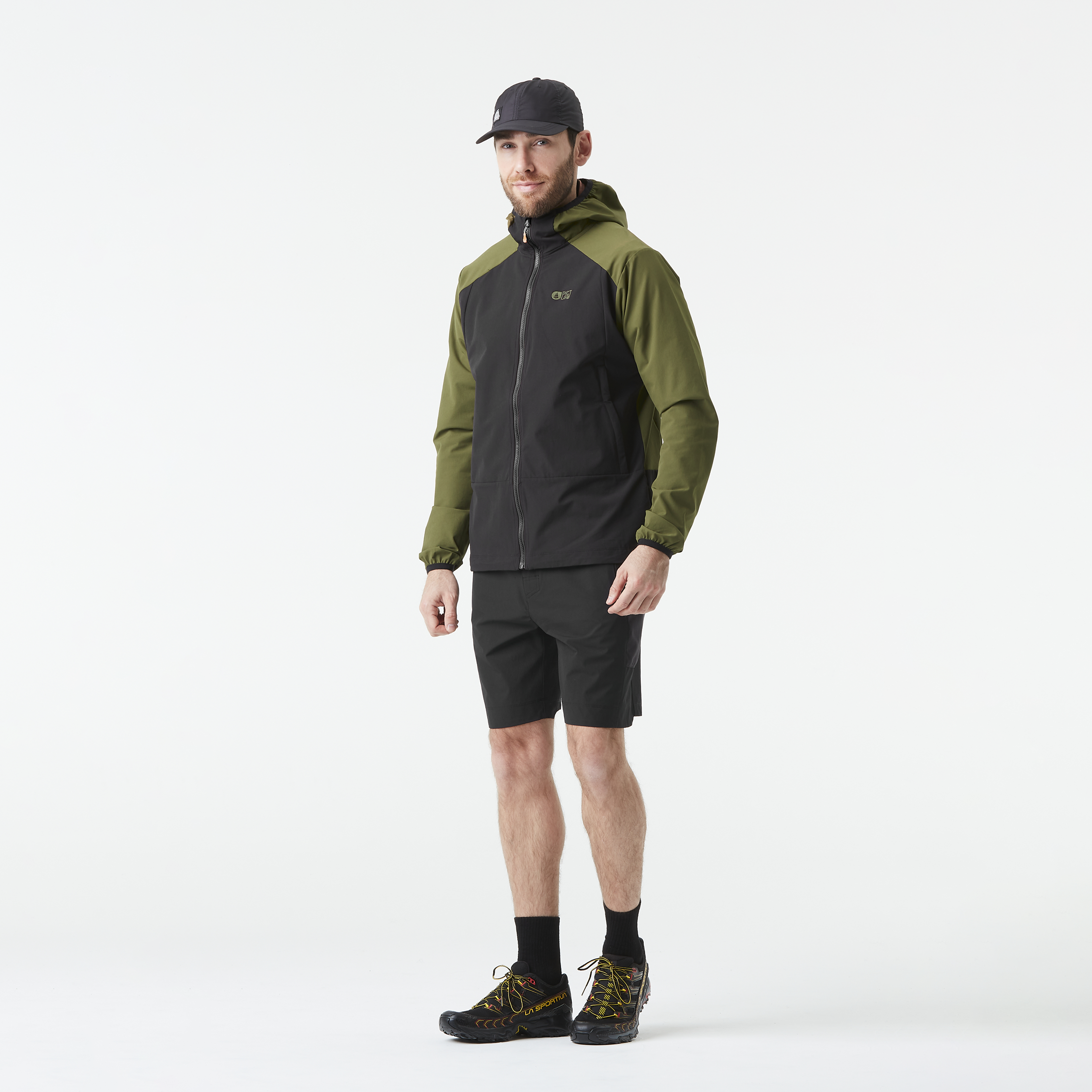 OUTIF SOFTSHELL JKT Black