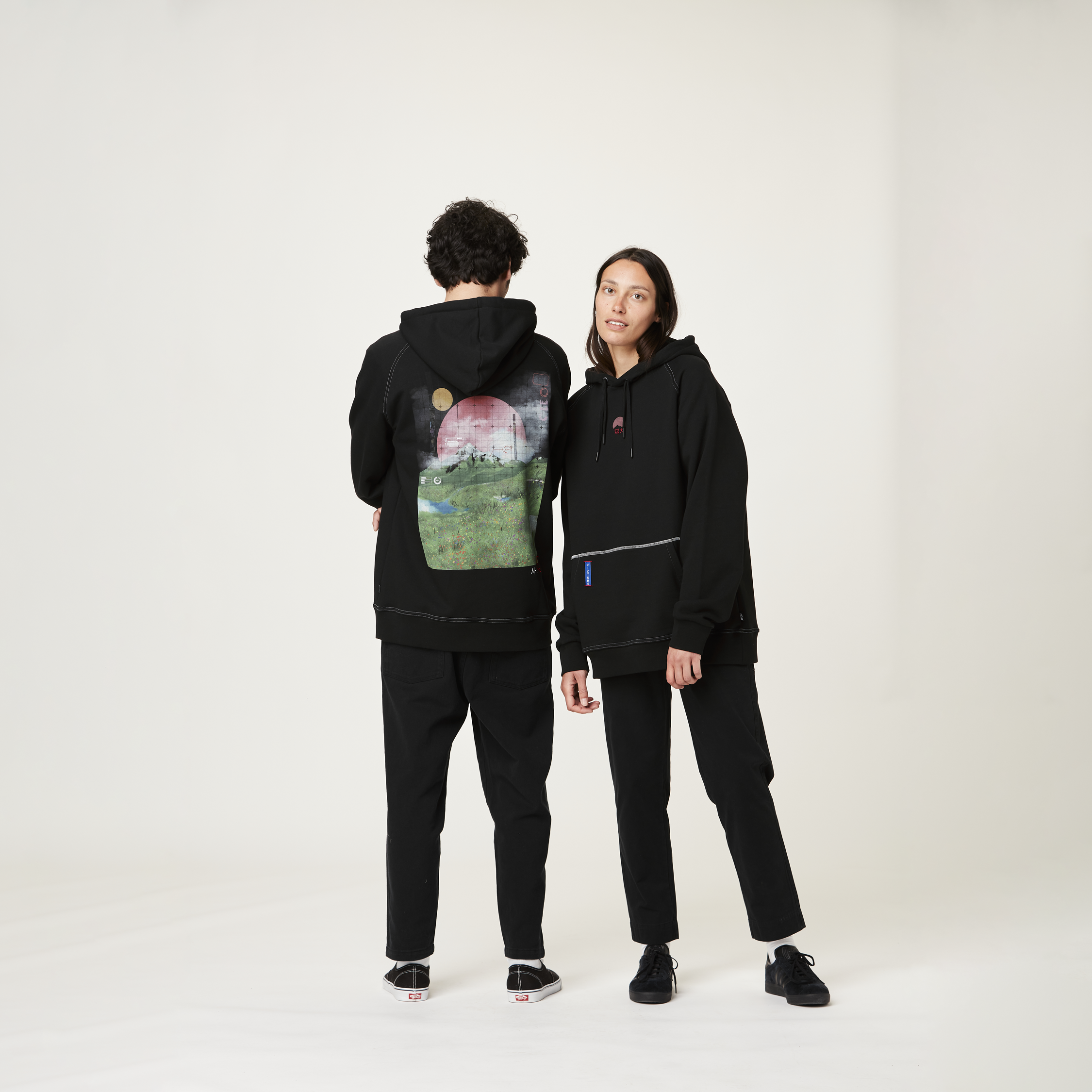Sweats & hoodies TAEYANG HOODIE Black