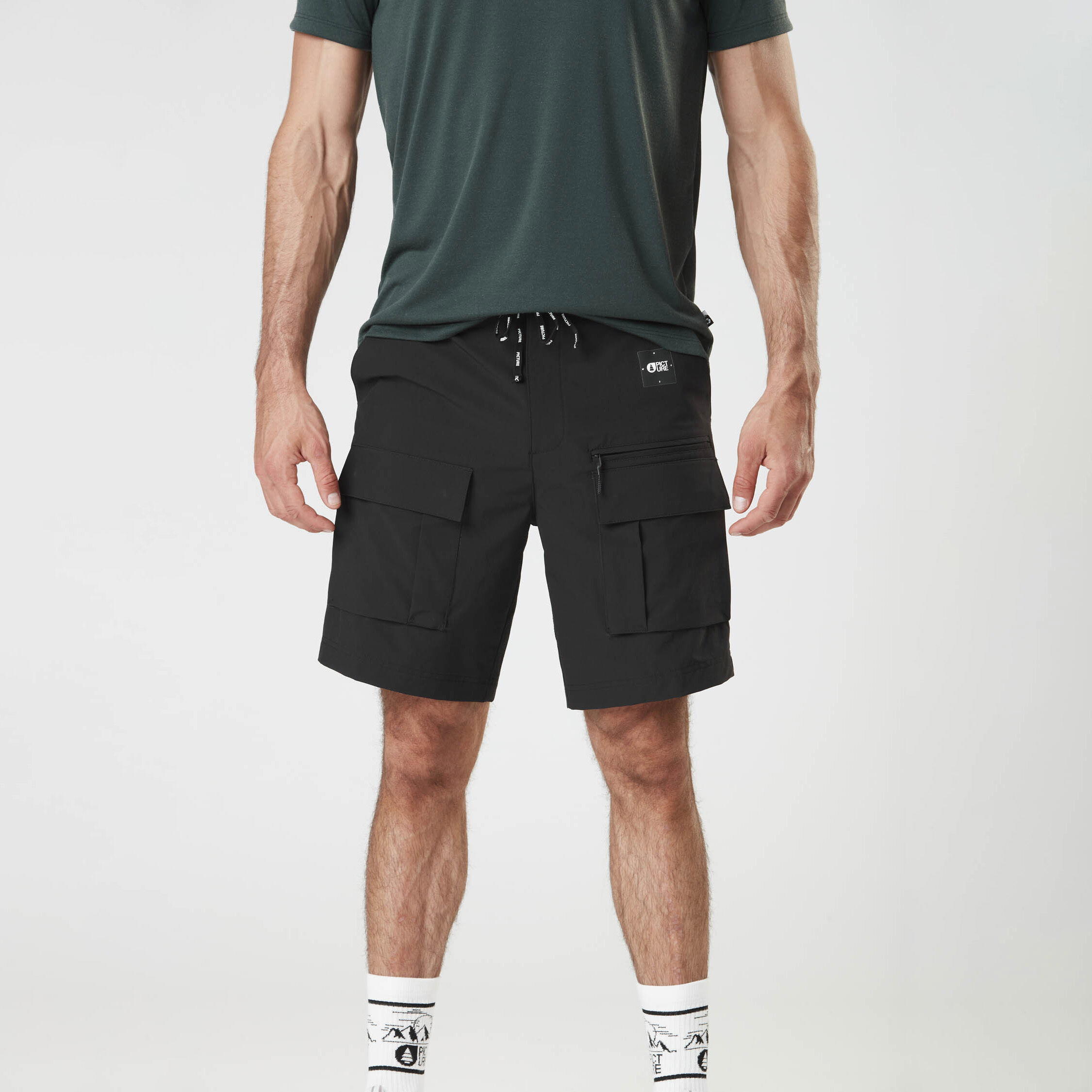 ROBUST SHORTS Black