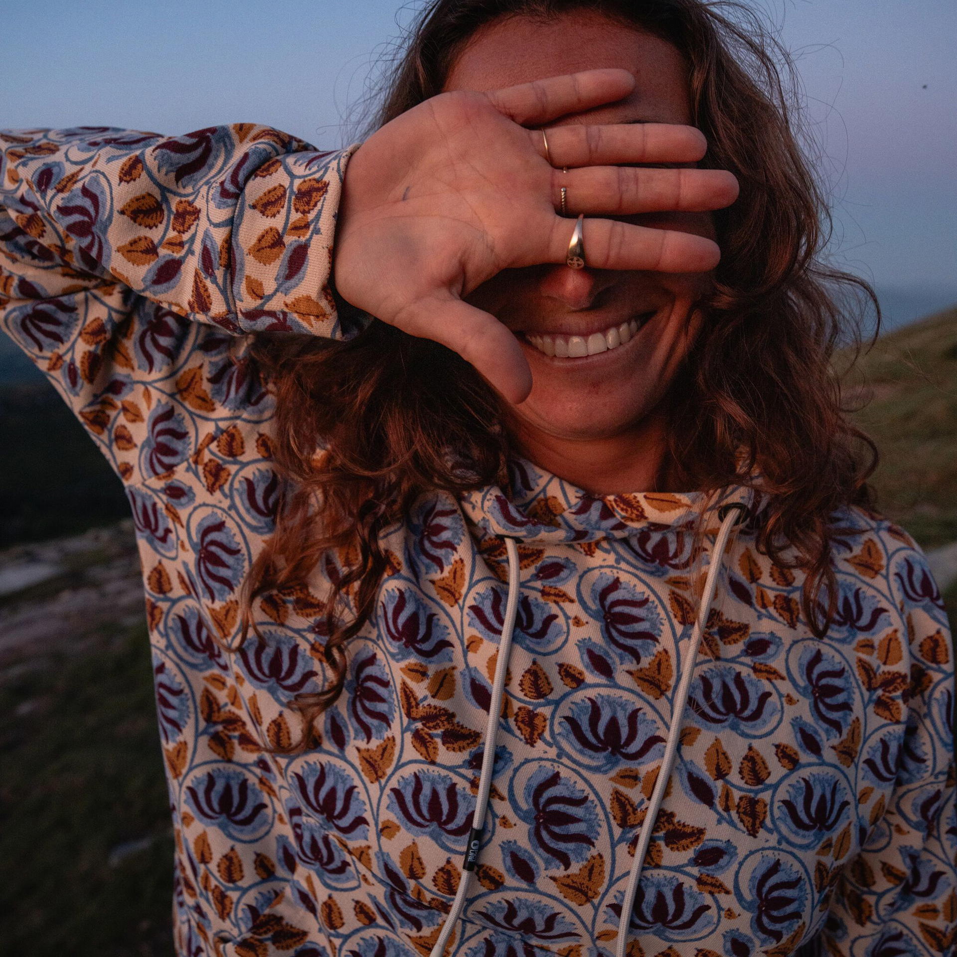 NERIS PRINTED HOODIE Alpine Thistle Print