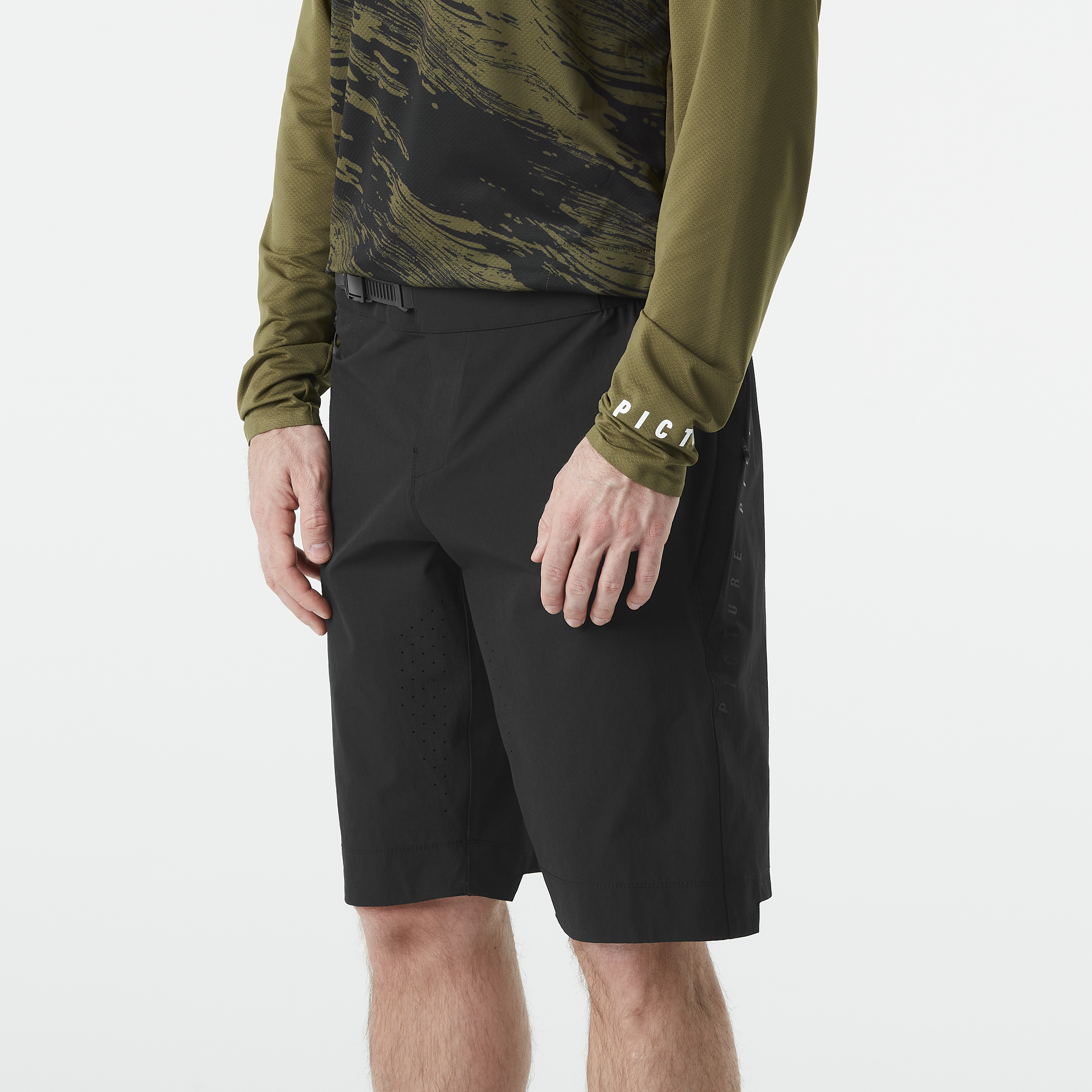 Homme VELLIR STRETCH SHORTS Black