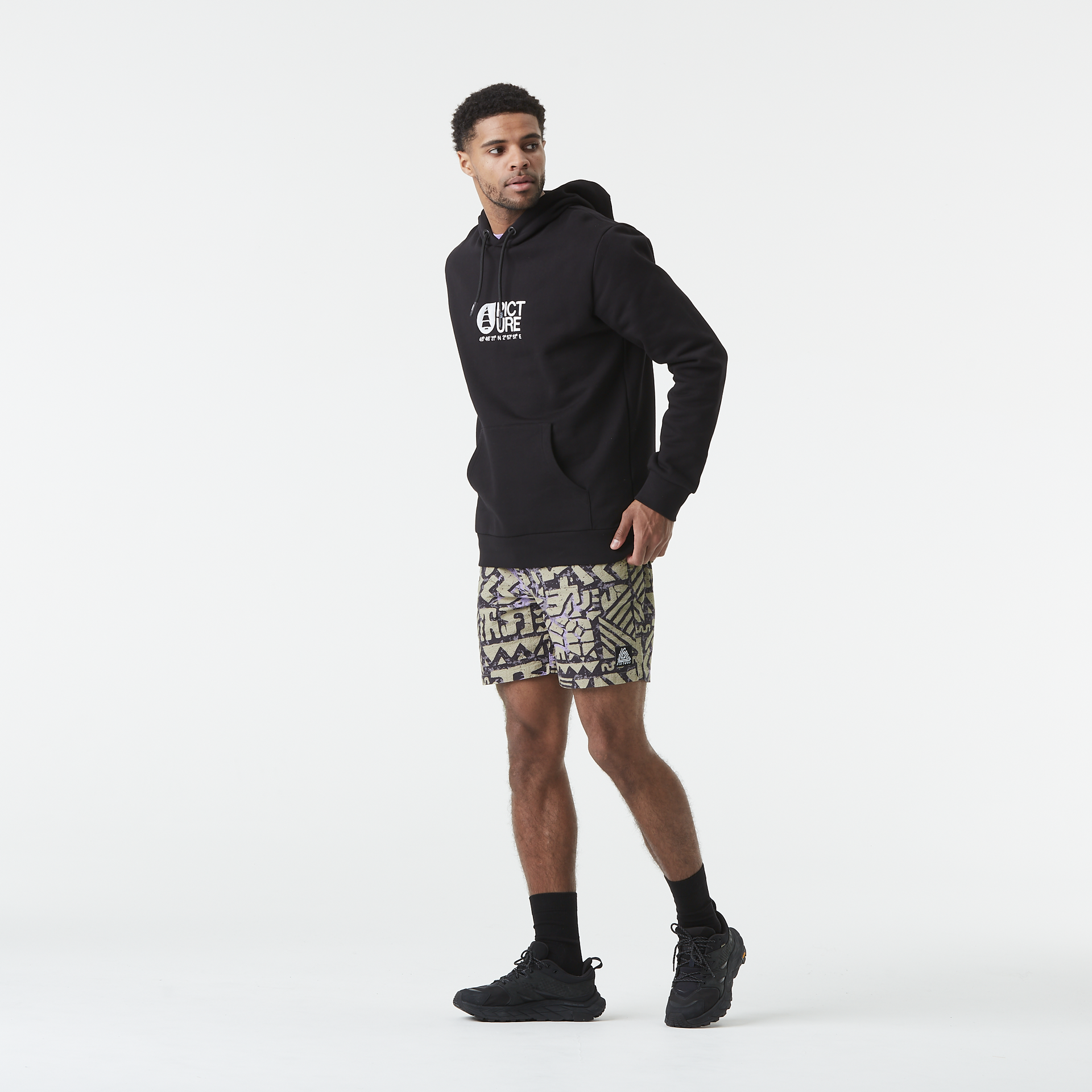 BASEMENT HOODIE Black
