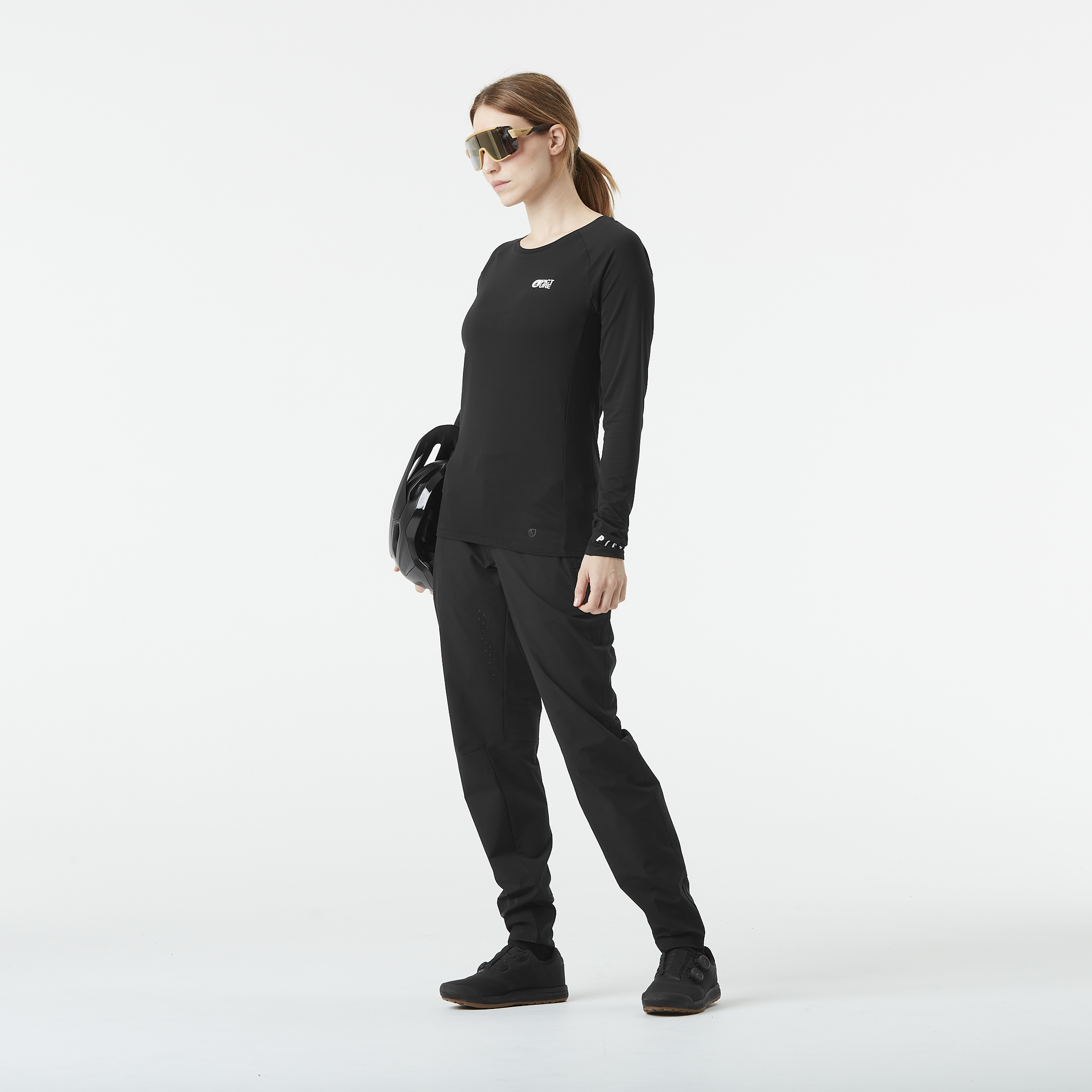ACARAS LS TECH TEE Black